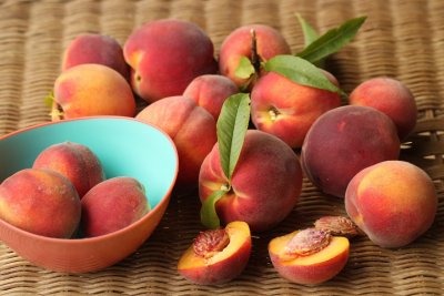 buah yang dilarang untuk ibu hamil Persik