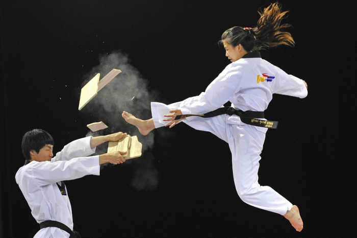 sabuk tertinggi taekwondo